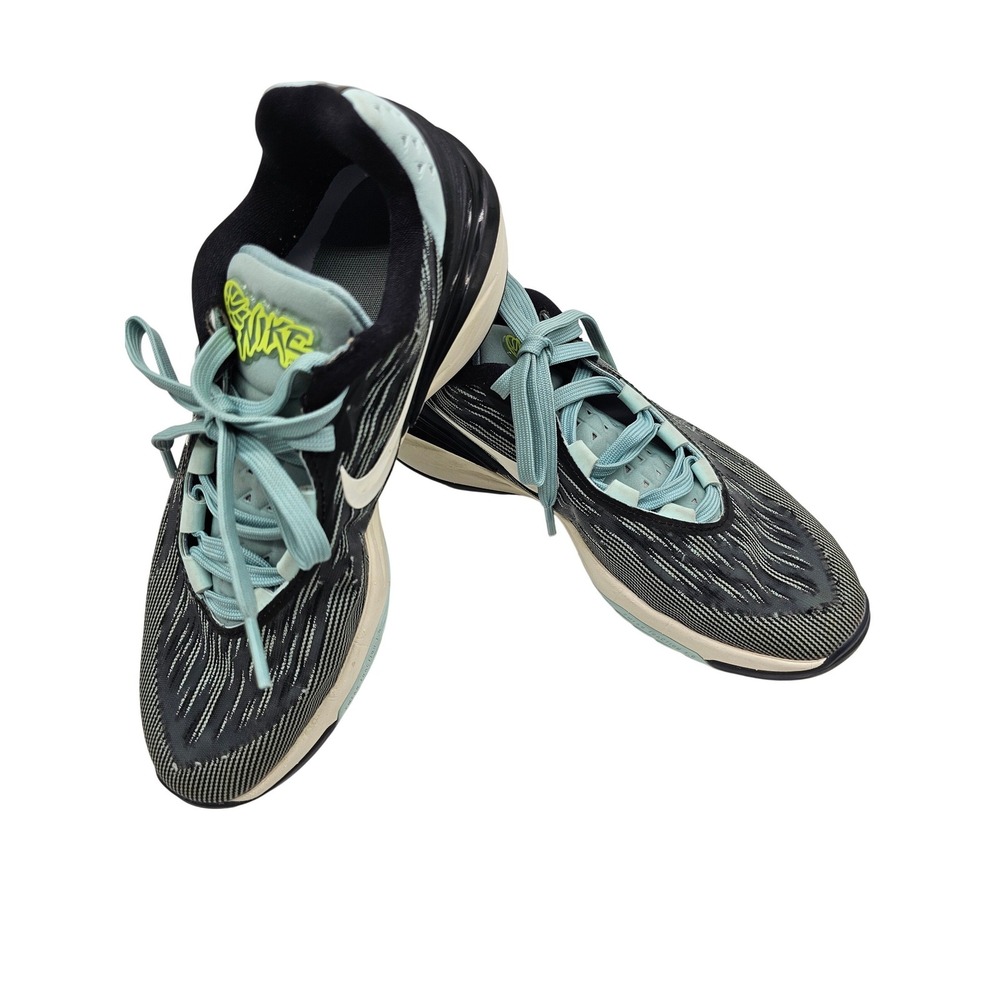 Nike Air Zoom GT Cut 2 Basketball Shoes Womens Black White Blue Size 9.5